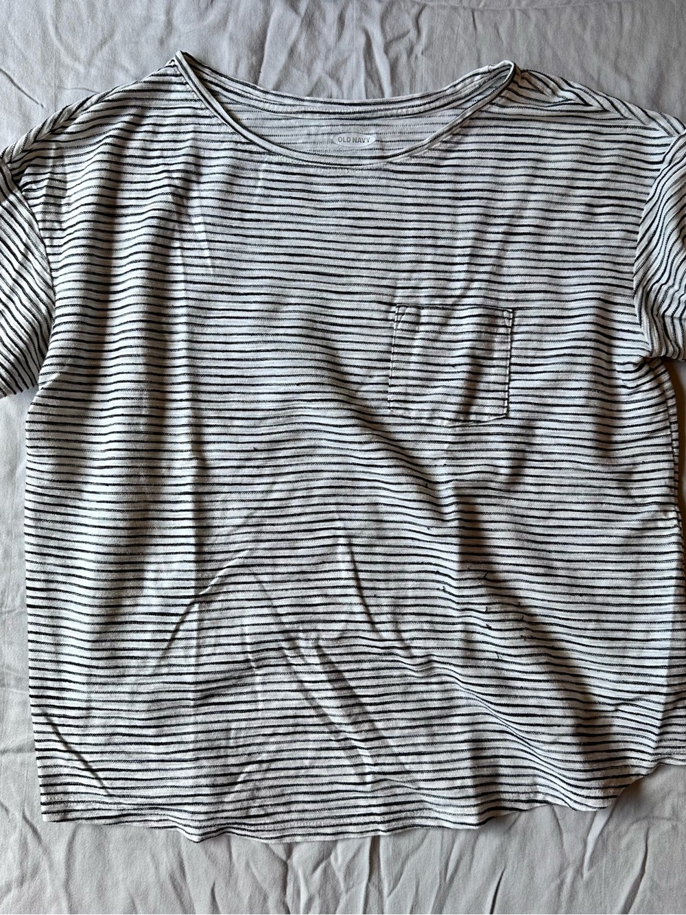 Old Navy Black & White Striped Crewneck Tee